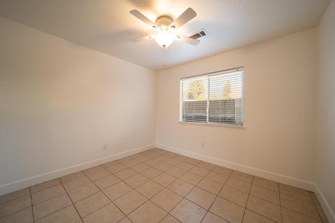 3912 E Laurel Ct, Visalia, CA 93292 photo 19