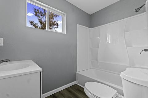 318 Rose Ave, Taft, CA 93268 photo 14