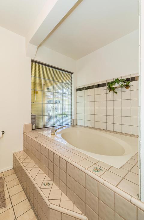 450 S Fowler Ave, Fowler, CA 93625 photo 17