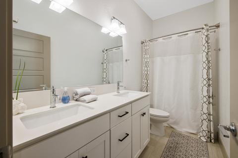 2012 N Mitchell St, Hanford, CA 93230 photo 26
