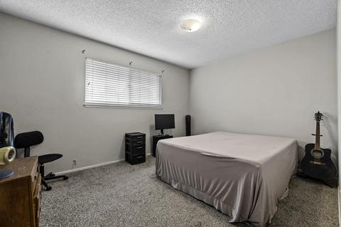 1207 S Emerald Ct, Visalia, CA 93277 photo 15