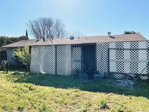 15830 Edmiston Ave, Ivanhoe, CA 93235 photo 8