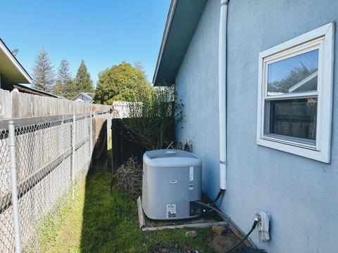 15830 Edmiston Ave, Ivanhoe, CA 93235 photo 4