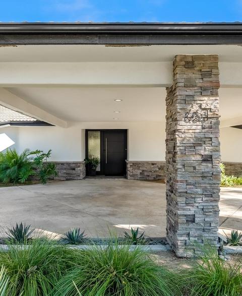 651 E Chevy Chase Dr, Tulare, CA 93274 photo 6