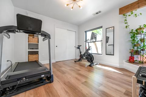 651 E Chevy Chase Dr, Tulare, CA 93274 photo 92