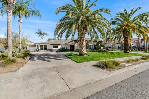 651 E Chevy Chase Dr, Tulare, CA 93274 photo 4