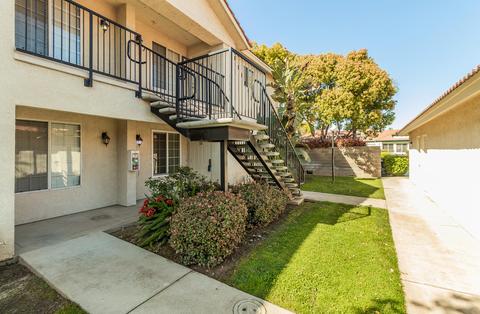 1542 E Alluvial Ave #101, Fresno, CA 93720
