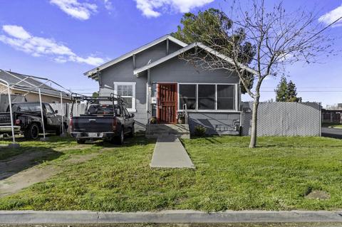 430 Elm St, Hanford, CA 93230