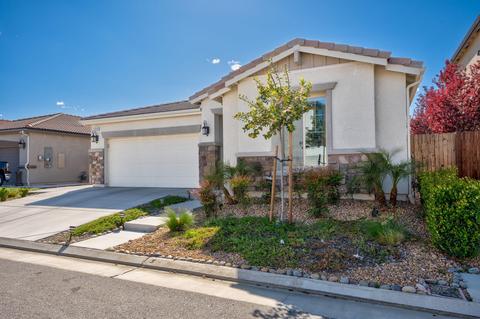1046 Lindsay Ln, Clovis, CA 93619 photo 4