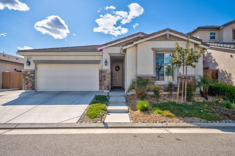1046 Lindsay Ln, Clovis, CA 93619 photo 3