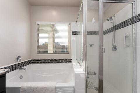 1046 Lindsay Ln, Clovis, CA 93619 photo 21