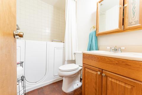 751 Cedar Ln, Lemoore, CA 93245 photo 40