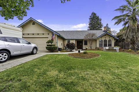 547 E Ferguson Ct, Visalia, CA 93292 photo 48