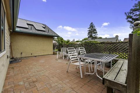 547 E Ferguson Ct, Visalia, CA 93292 photo 40