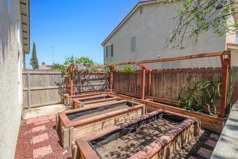 427 Avalon Dr, Lemoore, CA 93245 photo 19