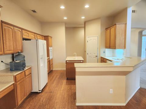 1503 S Exeter Ct, Visalia, CA 93292 photo 25