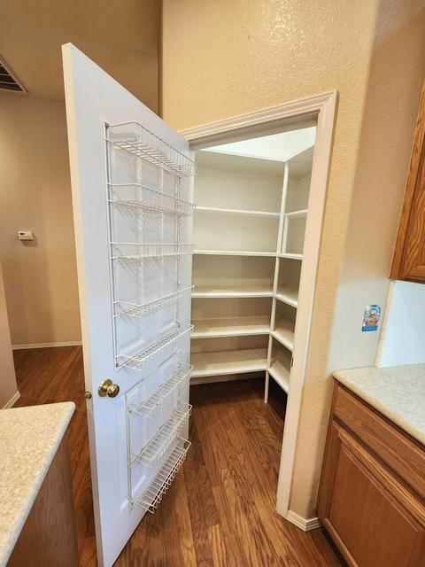 1503 S Exeter Ct, Visalia, CA 93292 photo 26