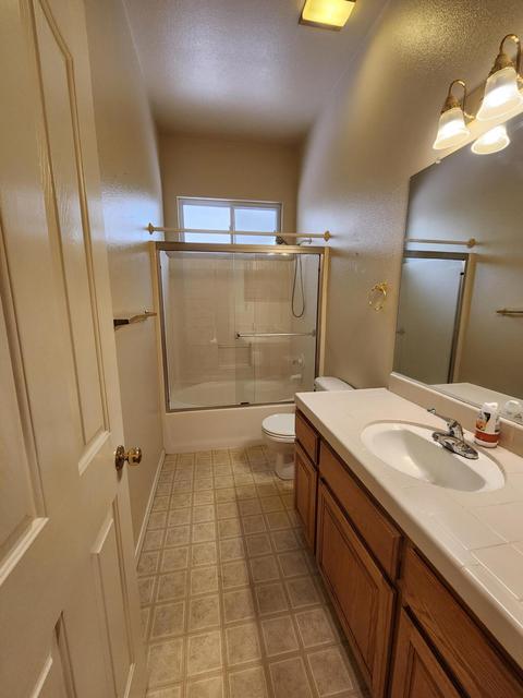 1503 S Exeter Ct, Visalia, CA 93292 photo 10
