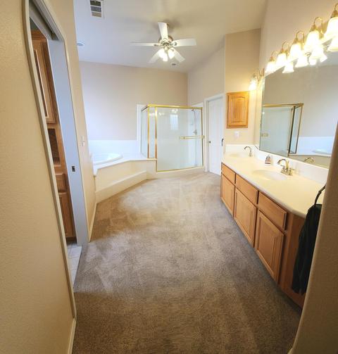 1503 S Exeter Ct, Visalia, CA 93292 photo 19