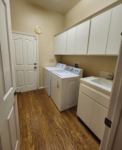 1503 S Exeter Ct, Visalia, CA 93292 photo 17
