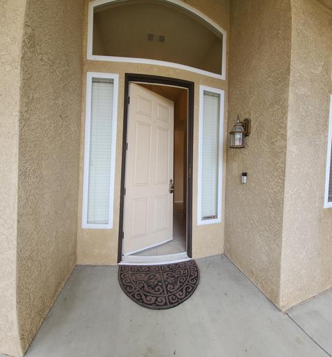 1503 S Exeter Ct, Visalia, CA 93292 photo 4