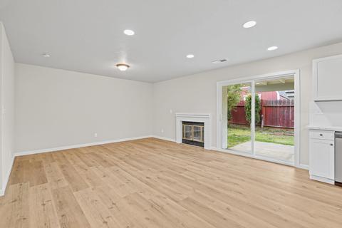 1791 Holland Ave, Clovis, CA 93611 photo 13