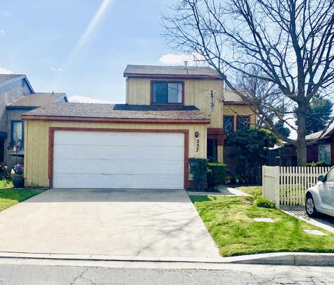 237 E Harold Ct, Visalia, CA 93291 photo 2
