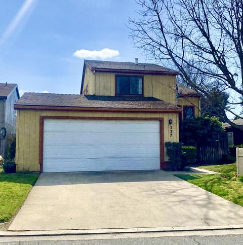 237 E Harold Ct, Visalia, CA 93291 photo 19
