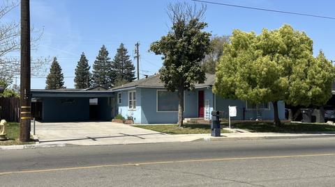 619 N Blackstone St N, Tulare, CA 93274