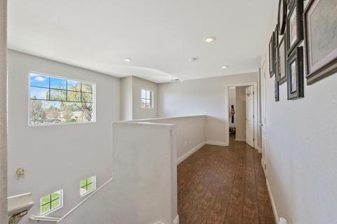 4027 E Hillcrest Ave, Visalia, CA 93292 photo 13