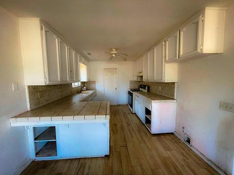 240 S Orange Ave, Exeter, CA 93221 photo 5