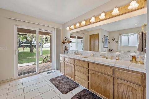 15939 Avenue 320, Ivanhoe, CA 93235 photo 47