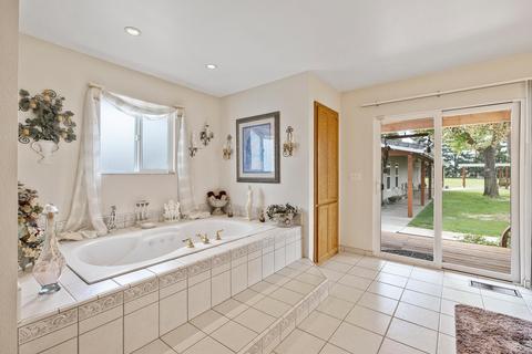 15939 Avenue 320, Ivanhoe, CA 93235 photo 48