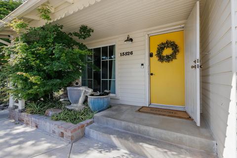 15526 Avenue 330, Ivanhoe, CA 93235 photo 5