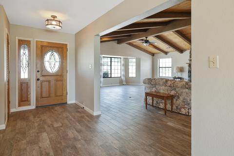 19243 Ave 300, Exeter, CA 93221 photo 3