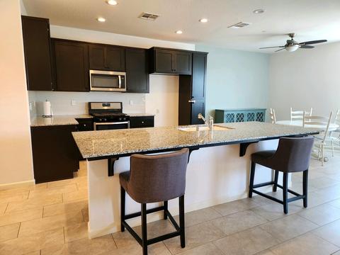 724 E Copper Ave, Visalia, CA 93292 photo 7