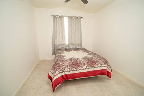 724 E Copper Ave, Visalia, CA 93292 photo 12