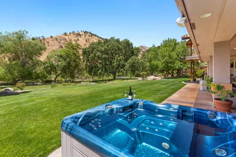 Other - 40863 Sierra Dr #D, Three Rivers, CA 93271 photo 2 of 13