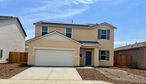 894 Victory St, Tulare, CA 93274