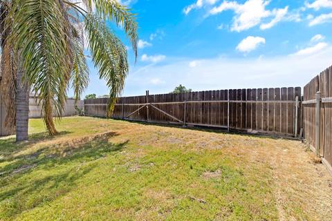 1379 E Brea Ave, Tulare, CA 93274 photo 31