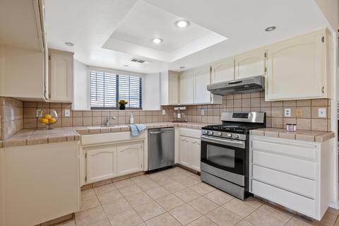 1379 E Brea Ave, Tulare, CA 93274 photo 13