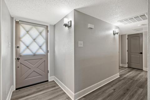 414 E Sycamore Dr, Hanford, CA 93230 photo 23