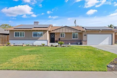 414 E Sycamore Dr, Hanford, CA 93230 photo 4
