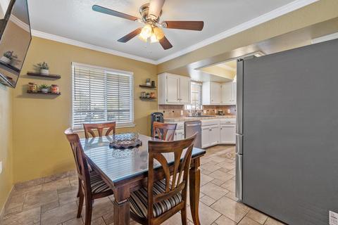 414 E Sycamore Dr, Hanford, CA 93230 photo 13