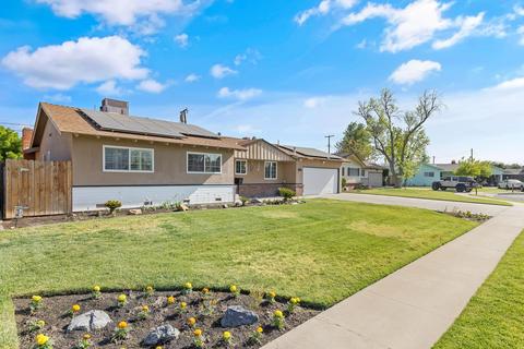 414 E Sycamore Dr, Hanford, CA 93230 photo 6
