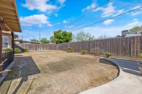 414 E Sycamore Dr, Hanford, CA 93230 photo 41
