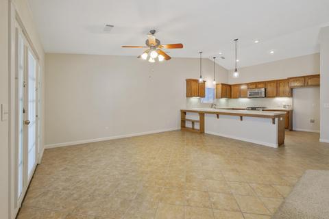 1813 Sutter Cir, Tulare, CA 93274 photo 14