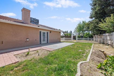 1813 Sutter Cir, Tulare, CA 93274 photo 42