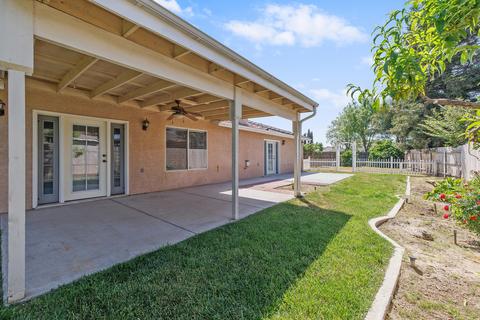 1813 Sutter Cir, Tulare, CA 93274 photo 40