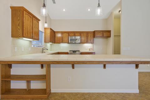 1813 Sutter Cir, Tulare, CA 93274 photo 17
